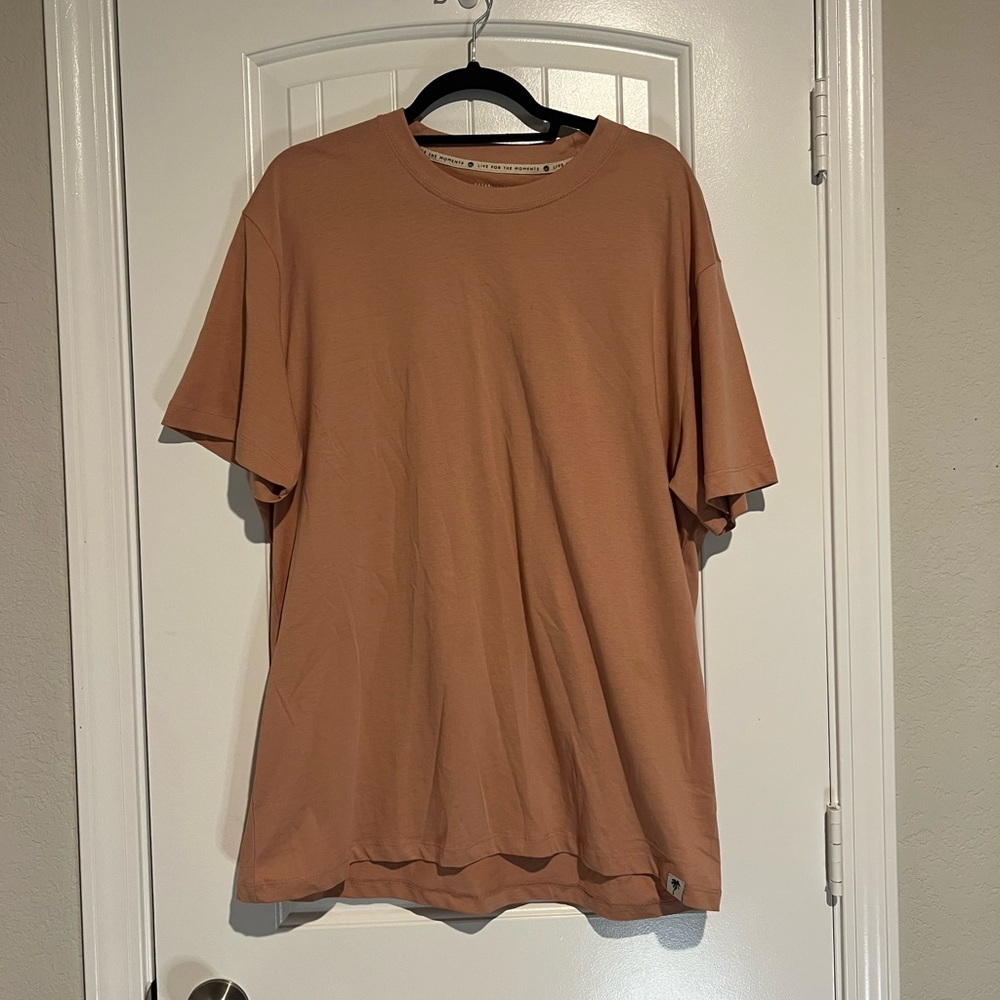 Free Planet Men's Short Sleeve Tee